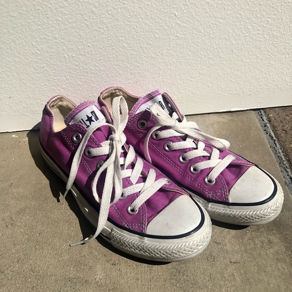 purple low top converse womens